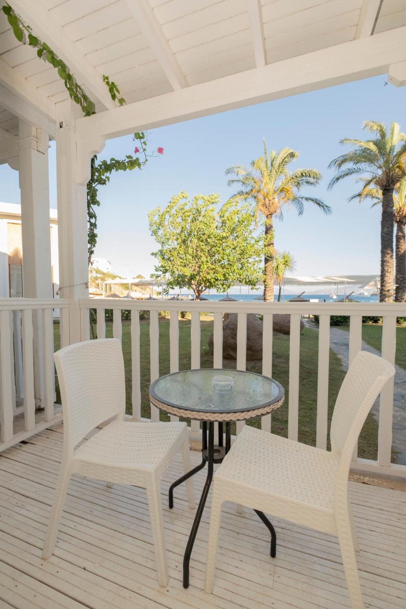 Ladonia Hotels Mio Mare Akyarlar Bagian luar foto
